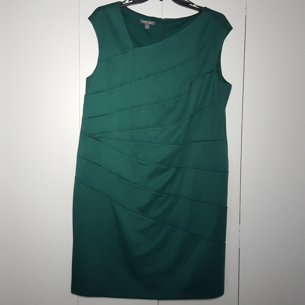Roz & Ali Sheath Dress from Dress Barn